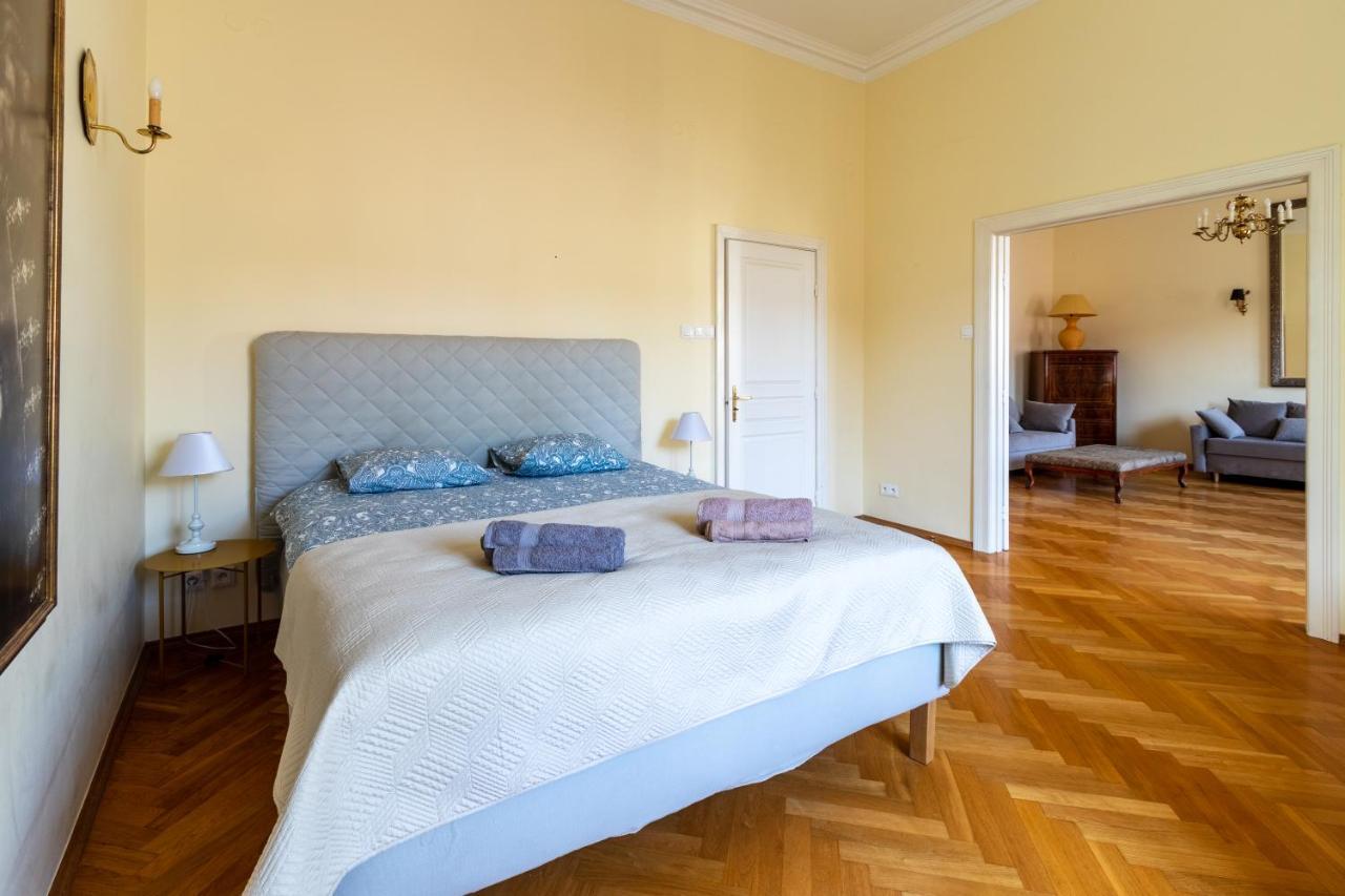 Apartament Luster I Obrazow Varşova Dış mekan fotoğraf