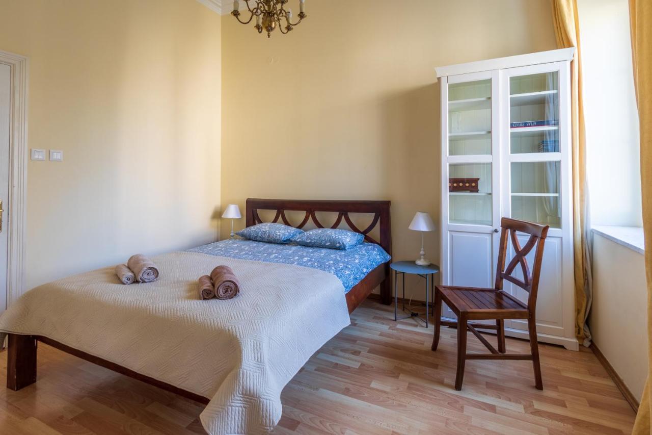 Apartament Luster I Obrazow Varşova Dış mekan fotoğraf